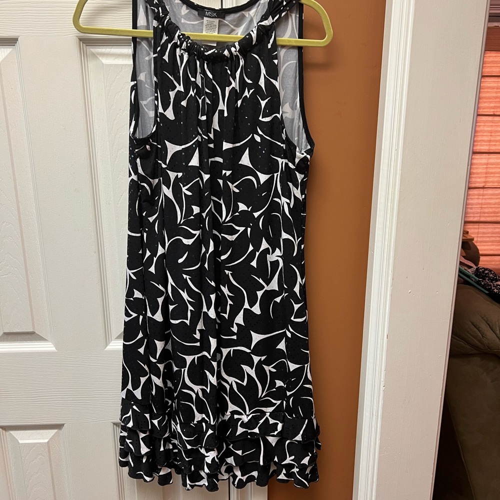 MSK Black and White Patterned Mini Dress